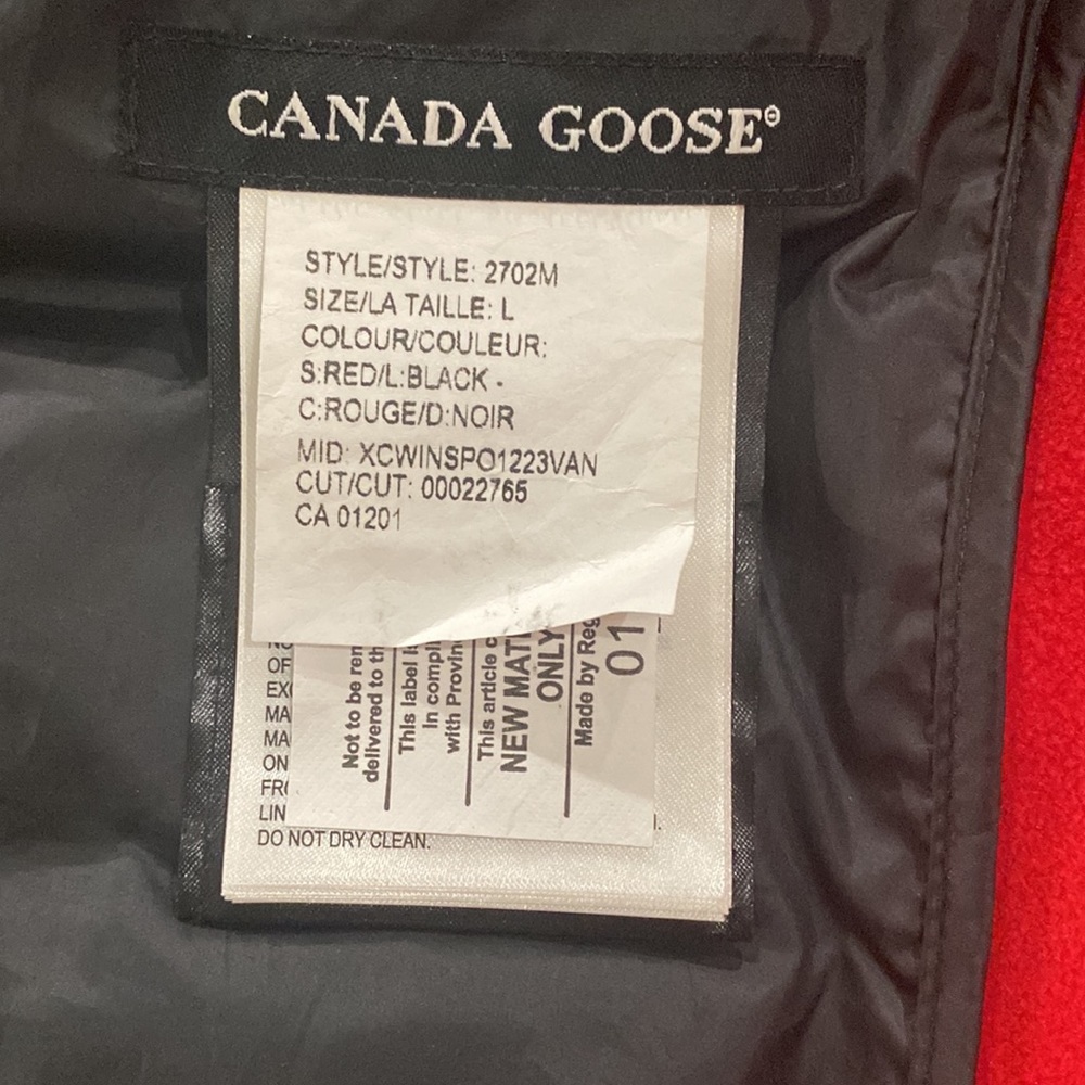 Canada Goose Red Zip Up Vest in Size L - Picture 7 of 12